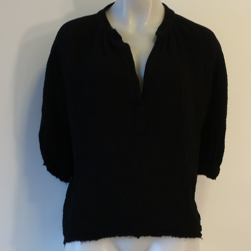 Womens 9Seed Resort Black Gauzy Top P/S *